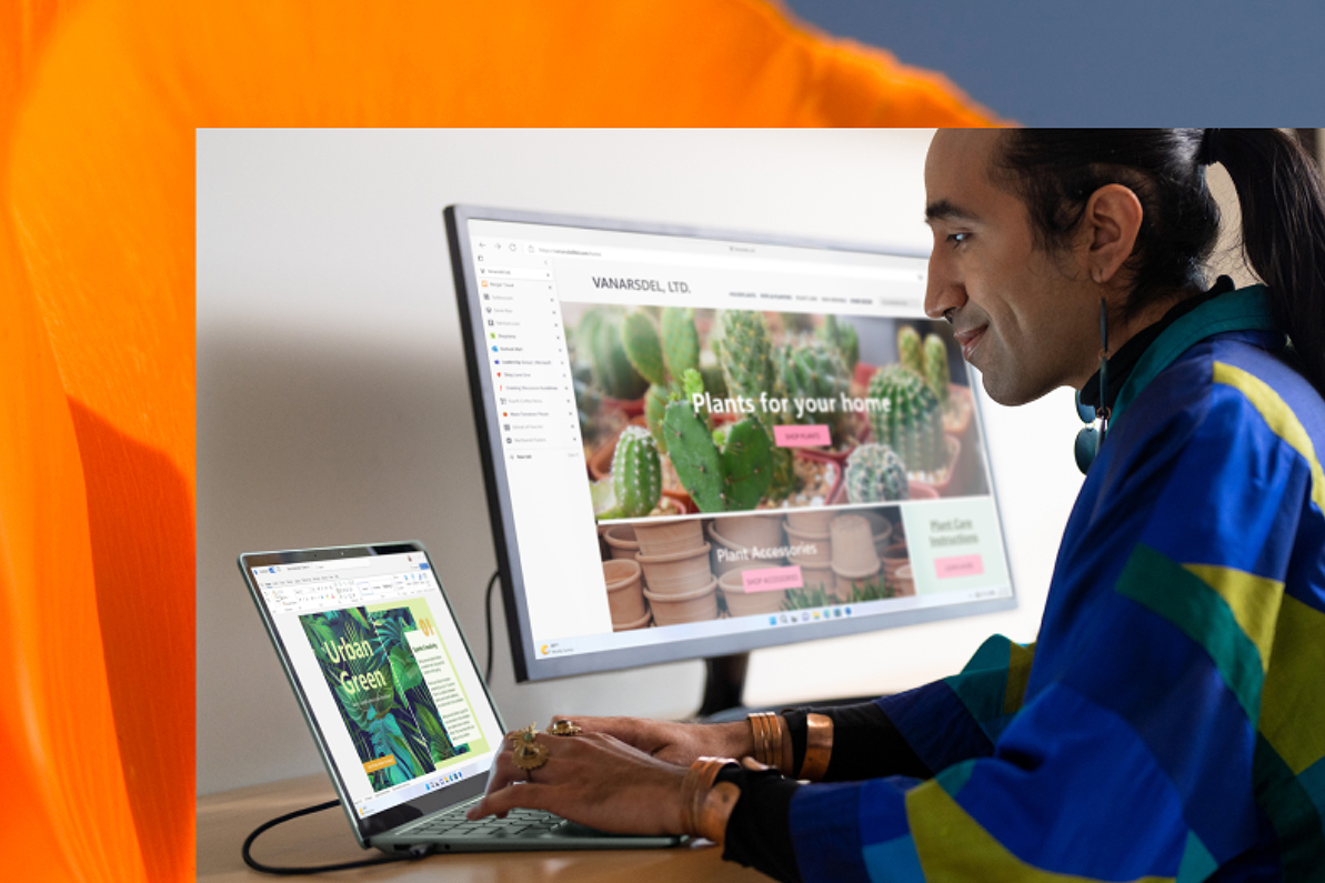 一位用户使用Surface Laptop 5外接屏幕工作